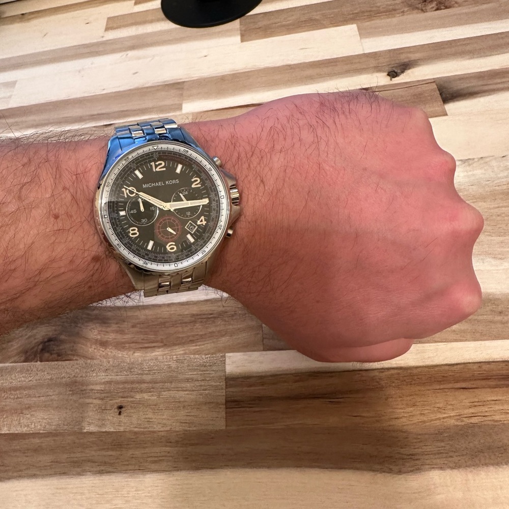 Michael Kors Men’s Chronograph Date Watch - Picture 3 of 6